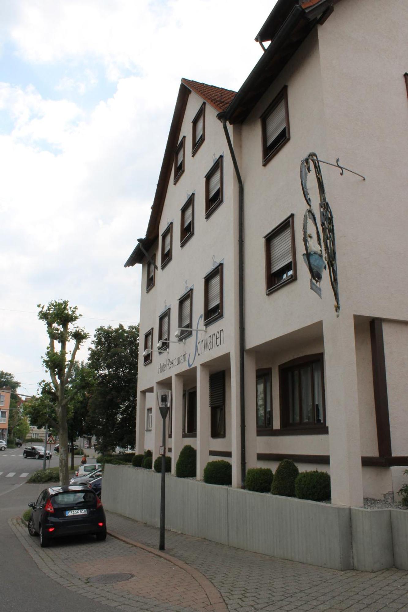 Köngen Hotel Schwanen מראה חיצוני תמונה