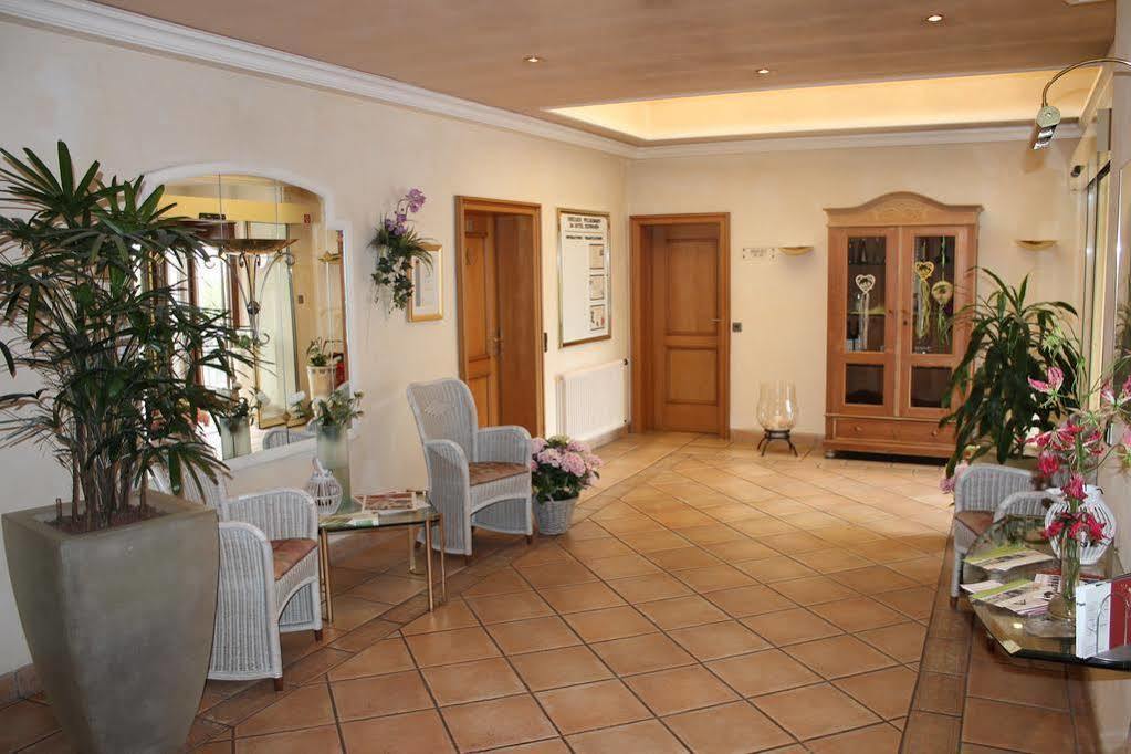 Köngen Hotel Schwanen מראה חיצוני תמונה