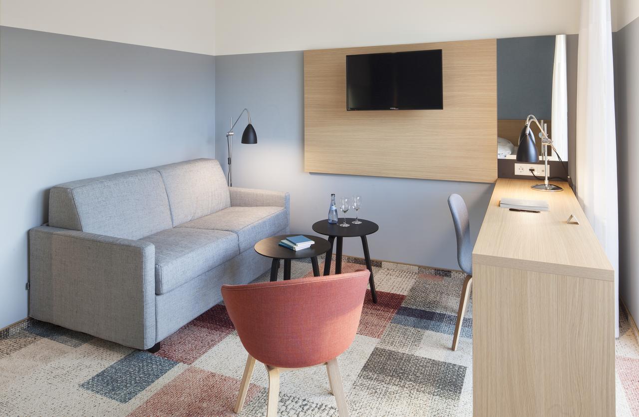 Köngen Hotel Schwanen מראה חיצוני תמונה