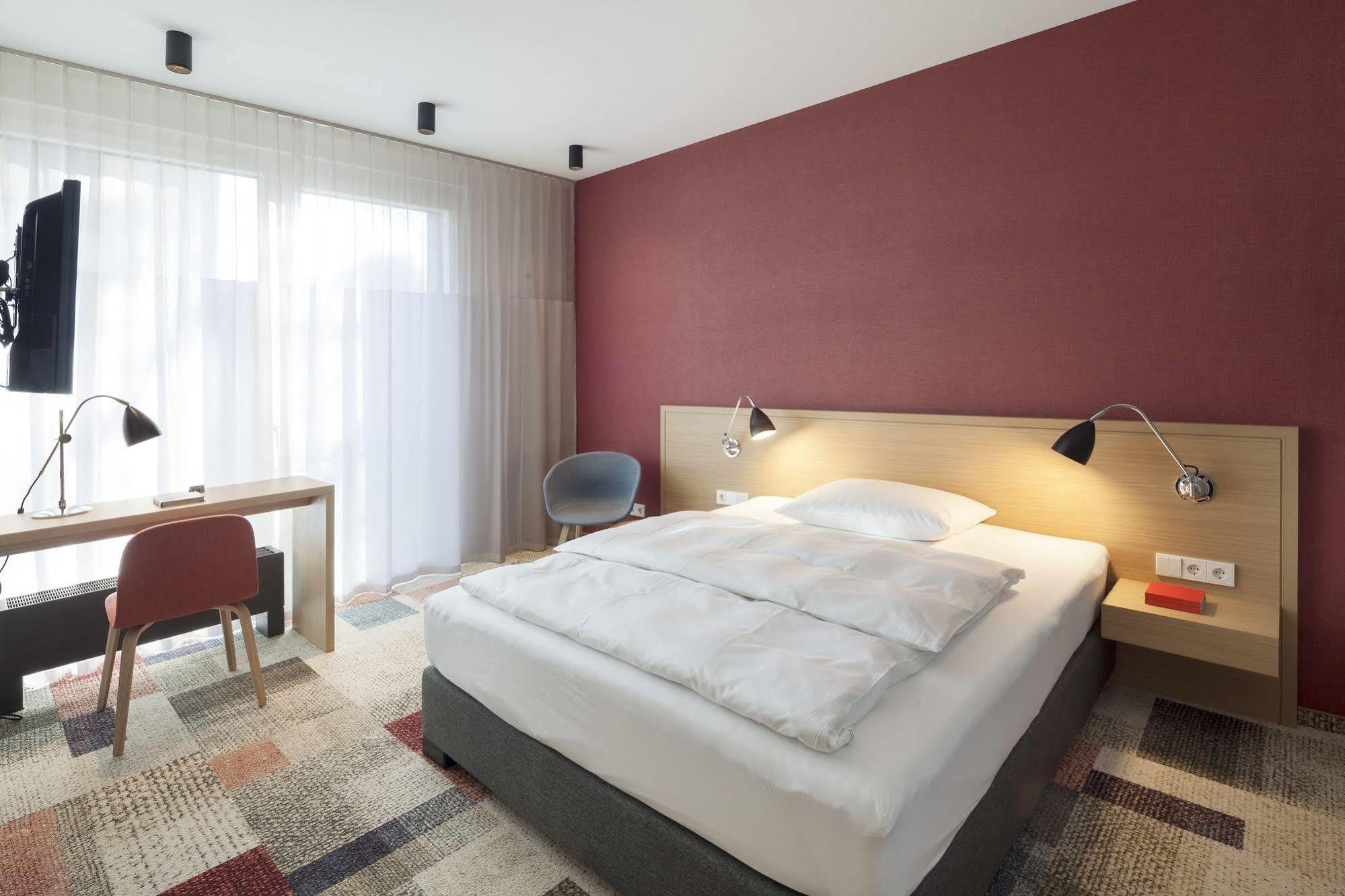 Köngen Hotel Schwanen מראה חיצוני תמונה